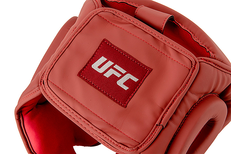 UFC PRO Tonal Боксерский шлем красный, размер M UTO-75452