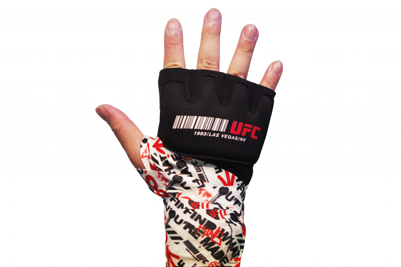 Гелевые бинты UFC Gel Glove Wraps RD/WH, L/XL UHK-75693