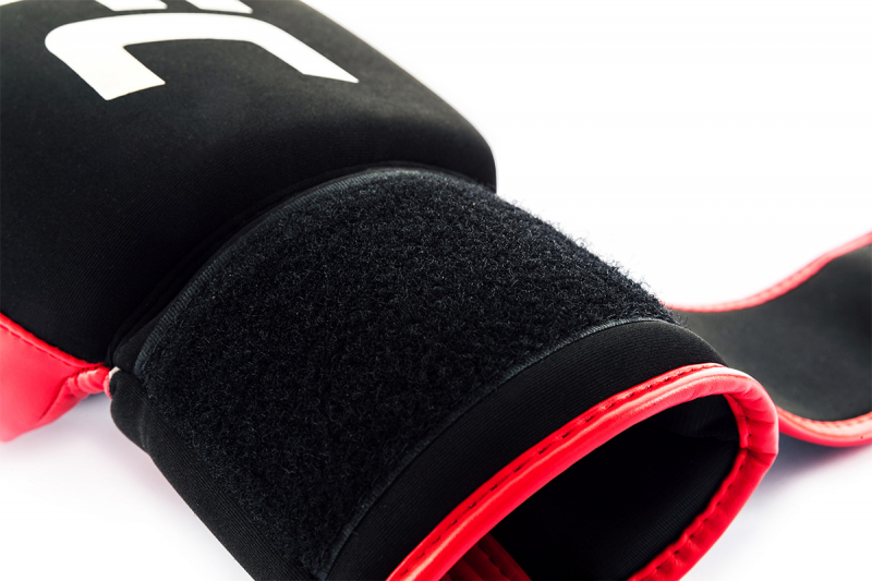 Перчатки для бокса и ММА UFC красные - REG UHK-75011