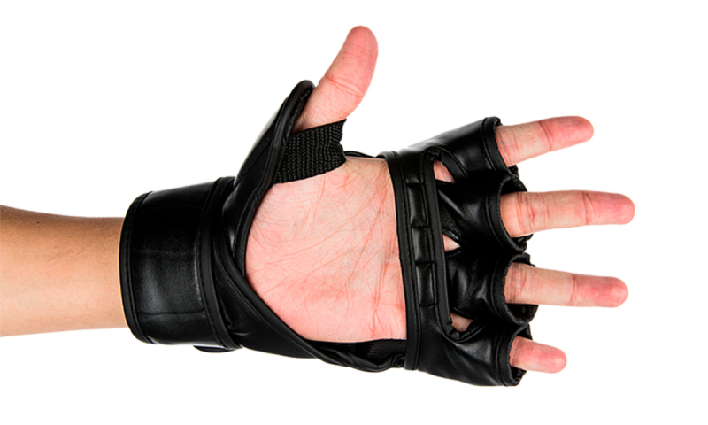 Перчатки MMA для грэпплинга UFC 7 унций чёрные S/M 90074-20/UHK-69153