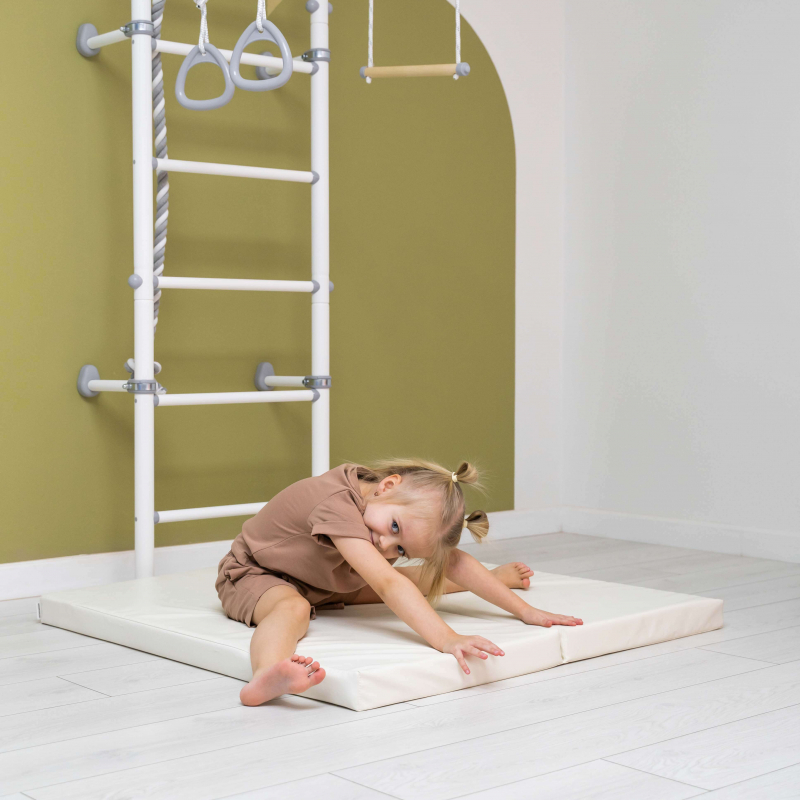 Мат (мягкий щит) Romana 1000*1000*60, в 2 сложения (голубой/желтый)