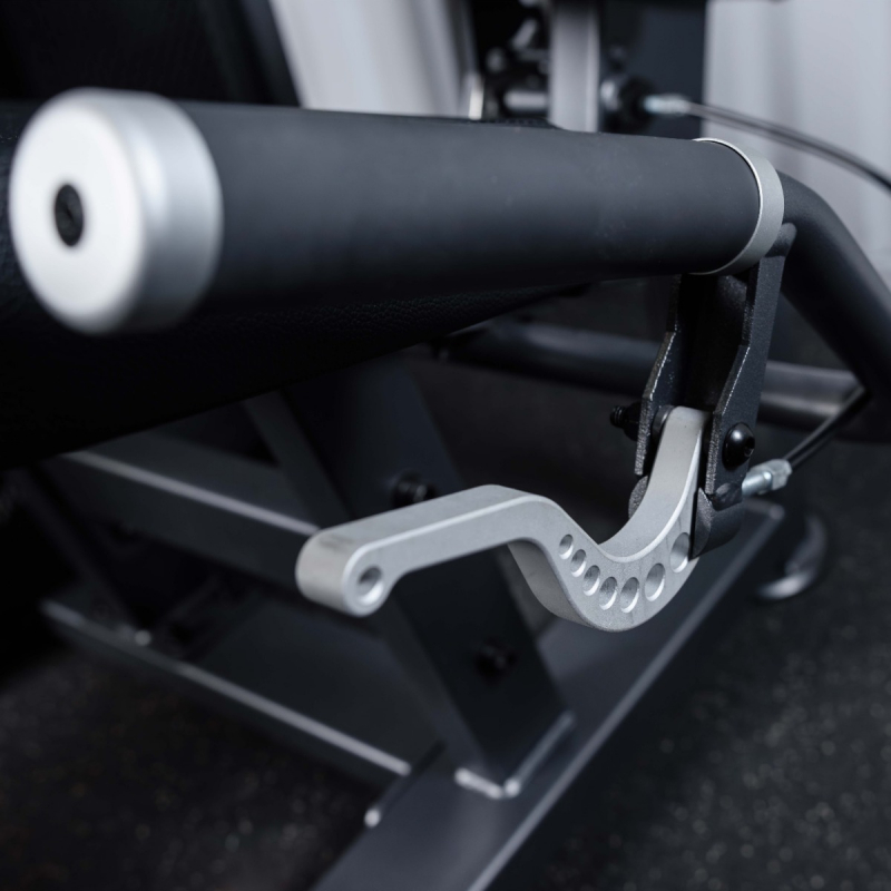 Разгибание ног сидя. Стек U3002D 109 кг DHZ Fitness