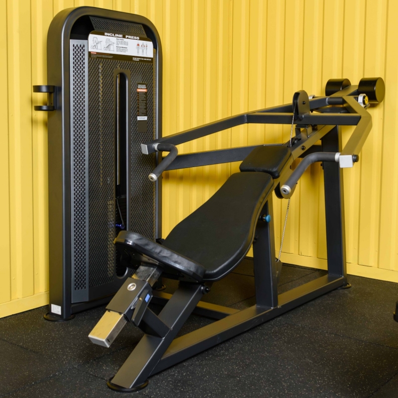 Наклонный грудной жим. Стек U3013D 109 кг DHZ Fitness