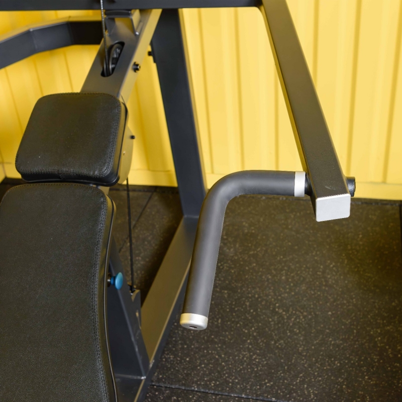 Наклонный грудной жим. Стек U3013D 109 кг DHZ Fitness