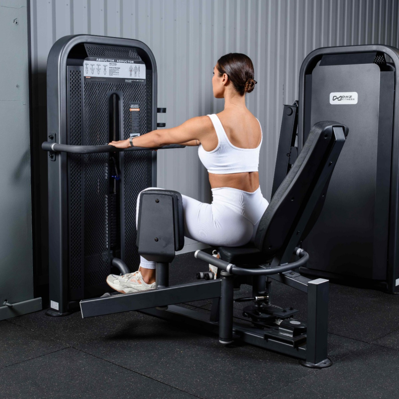 Сведение/Разведение ног сидя. Стек U3021D 95 кг DHZ Fitness