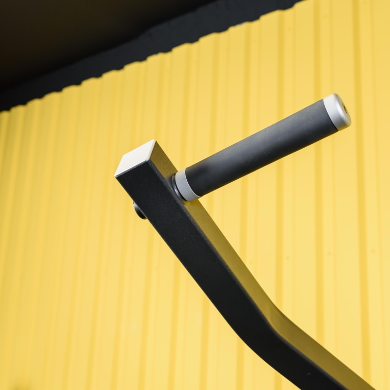 Тяга сверху. Вертикальный блок. Стек U3035D 109 кг DHZ Fitness