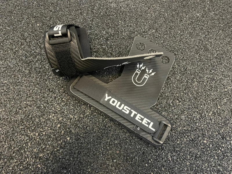 Накладки чёрн. три отверстия M YOUSTEEL