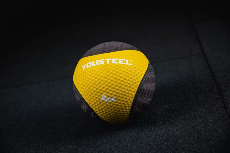 Резиновый медбол 4 кг YOUSTEEL
